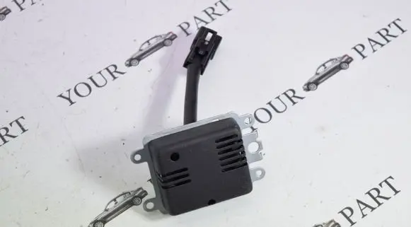 Lexus LS 460 - 600H Sensor 8893150040