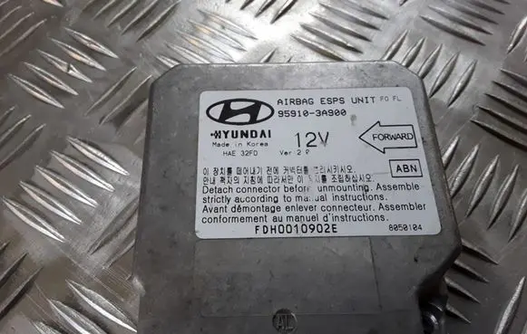 Hyundai Trajet Airbag control unit/module 959103A900 FDH0010902E