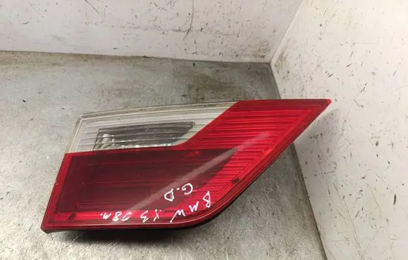 BMW X3 E83 Rear/tail lights 7162213