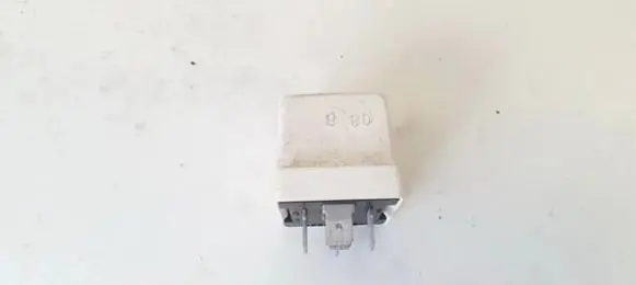 Renault Laguna I Other relay 7700822929
