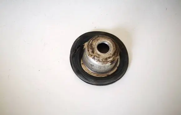 Audi A3 S3 8L Front coil spring rubber mount 1j0412319c