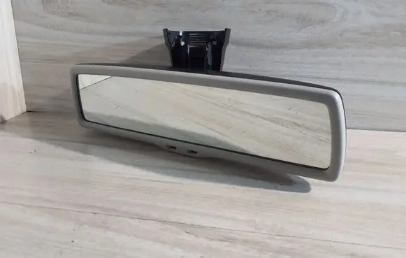 Volkswagen Golf VII Rear view mirror (interior)