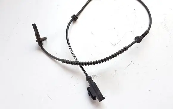 Fiat 500X ABS brake wheel speed sensor 0265009768