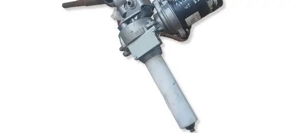 Toyota Yaris Power steering pump 