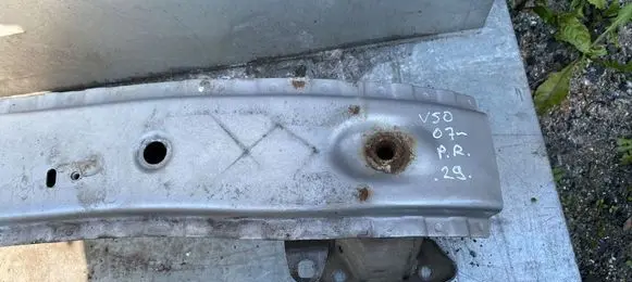 Volvo V50 Front bumper cross member