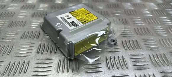 Lexus IS III XE30 Airbag control unit/module 8917053220