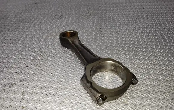 Land Rover Discovery Connecting rod/conrod 