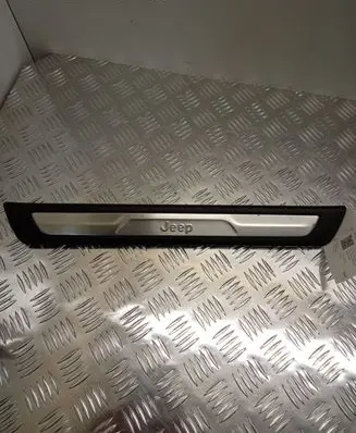 Jeep Grand Cherokee Front sill trim cover 1NC81DX9AB