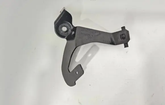 Skoda Kamiq Other engine bay part 5WA121093E 5WA121093