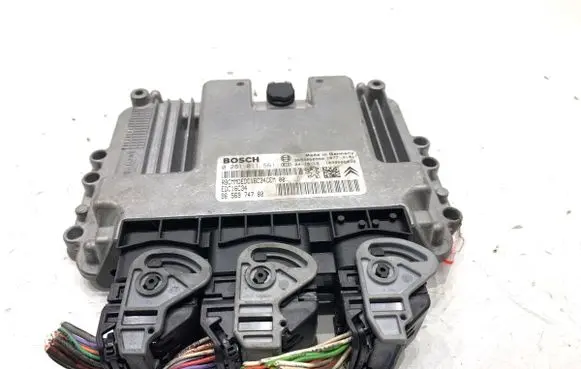 Citroen C5 Engine control unit/module ECU 9656974780