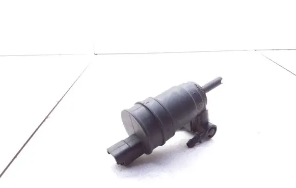 Renault Espace III Windscreen/windshield washer pump 430702B