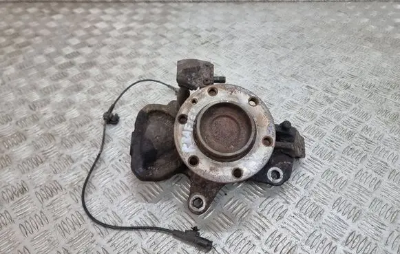 Volkswagen Crafter Front wheel hub