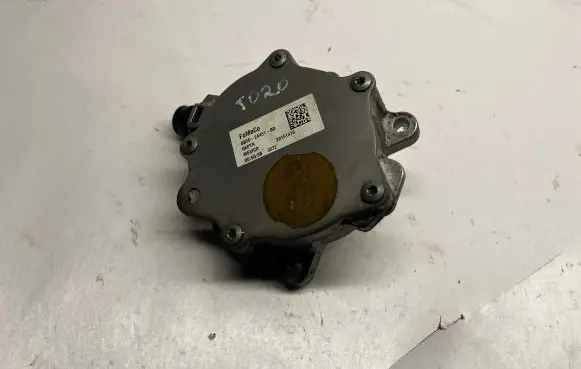Ford Mustang VI Vacuum pump BB5E2A451BD