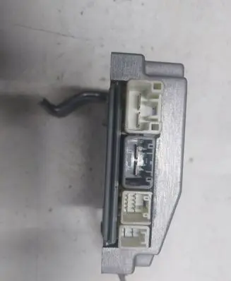 Toyota Corolla E120 E130 Power steering control unit/module 8965012060