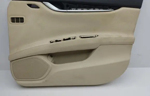 Maserati Ghibli Front door card panel trim