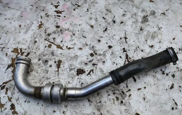 Renault Kangoo II Air intake hose/pipe 
