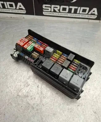 Mercedes-Benz ML W164 Fuse module A1645403072 13607554 YAP29291