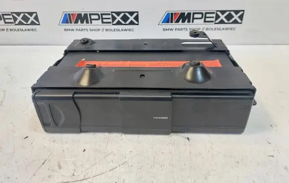 BMW 3 E90 E91 CD/DVD changer 