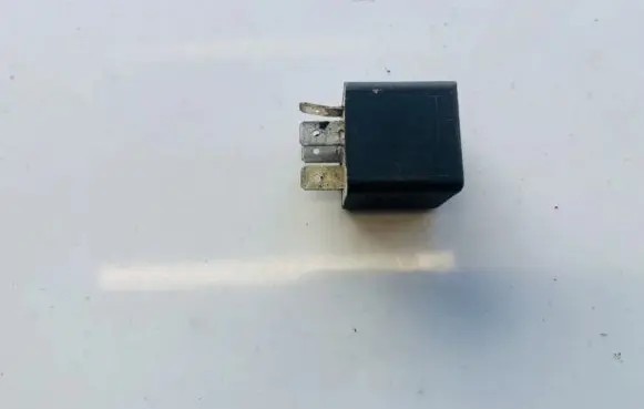 Ford Focus Other relay F0AB14B192AA