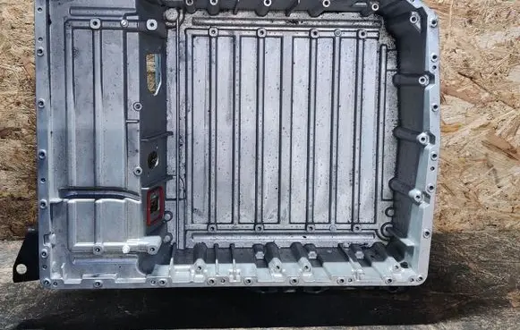 BMW 2 F45 Battery box tray 7633741