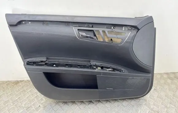 Mercedes-Benz S W221 Front door card panel trim