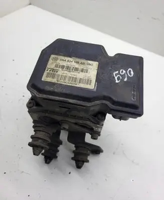 Volkswagen PASSAT B7 ABS Pump 3AA614109AB