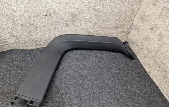 Mercedes-Benz GLC X253 C253 Tailgate/trunk upper cover trim A2537401100