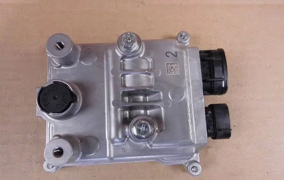 Toyota RAV 4 (XA50) Fuel injection pump control unit/module 8957112010