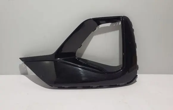 Audi Q8 Front bumper lower grill 4M8853257C