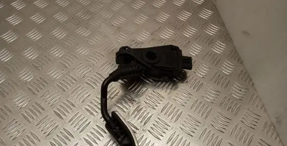 Audi A8 S8 D4 4H Accelerator throttle pedal 4H2723523A