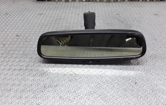 Rear view mirror (interior)