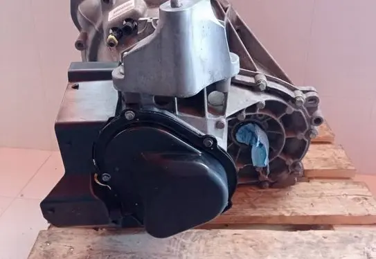 Ford Ecosport Manual 5 speed gearbox DDN1R7002BSB