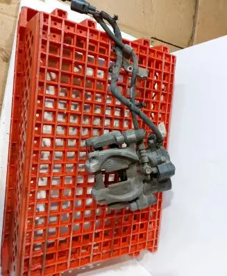 Ford Fusion II Rear brake caliper DG9C2D251A