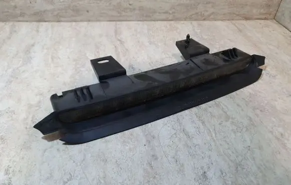Volvo V50 Third/center stoplight 8620290