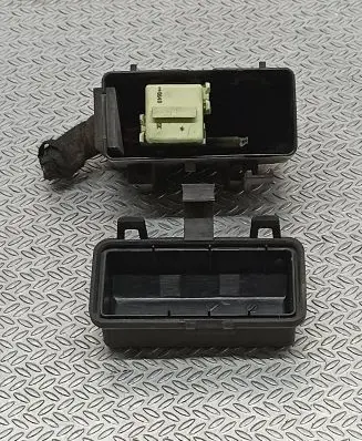 Mini One - Cooper Coupe R56 Fuse box set 2755704 58650910