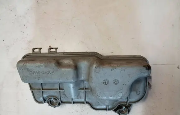 Vacuum air tank