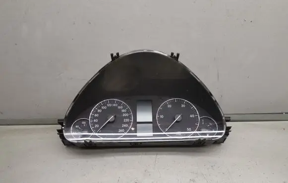 Speedometer (instrument cluster)