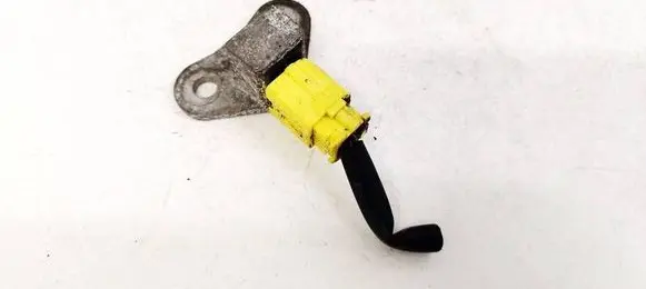 Nissan Qashqai Airbag deployment crash/impact sensor