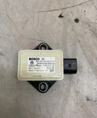 Audi A4 S4 B8 8K ESP acceleration yaw rate sensor 8E0907637B 0265005618 3004260