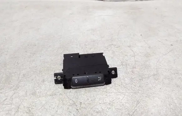 Volkswagen Phaeton Air conditioning (A/C) switch 3D0919815L