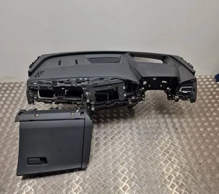 Audi Q4 e-tron Dashboard 