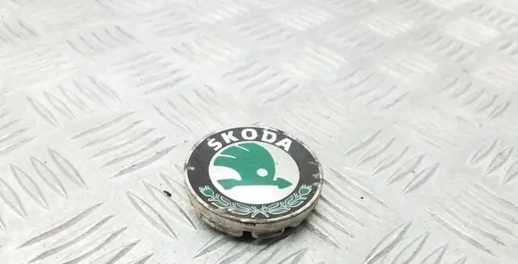 Skoda Fabia Mk2 (5J) Original wheel cap 6U0601151L