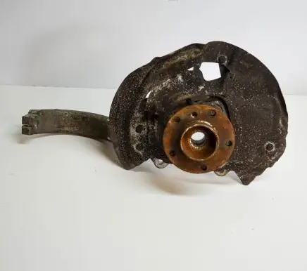 BMW X5 E70 Front wheel hub 6773784