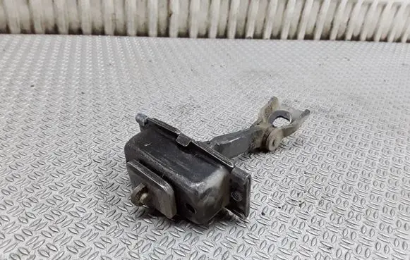 Mercedes-Benz Vaneo W414 Front door check strap stopper
