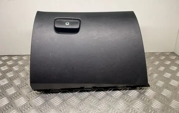 Jeep Grand Cherokee Glove box P01449119BL