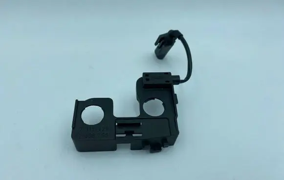 Loading door lock