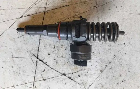 Ford Galaxy Fuel injector 036130073ac