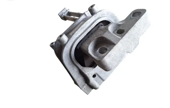 Skoda Superb B8 (3V) Engine mount bracket 5Q0199262J