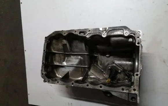 BMW 5 F10 F11 Oil sump 7812360 13992010 GD01654
