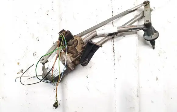 Ford Fiesta Front wiper linkage and motor 2S6111009AG